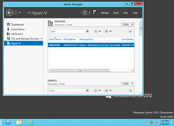 Window shows server manager with Hyper-V servers and plots for server name, IPv4 address, manageability, and last update.