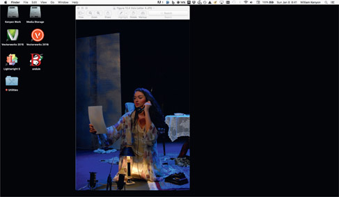 Figure 18.5: Photo-call picture against a dark desktop background.