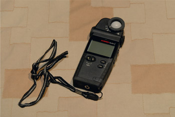 Figure 3.6: Gossen Starlite 2 handheld photographic light meter.