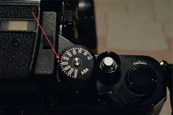 Figure 7.1: Manual ASA/ISO setting on Nikon SLR camera.