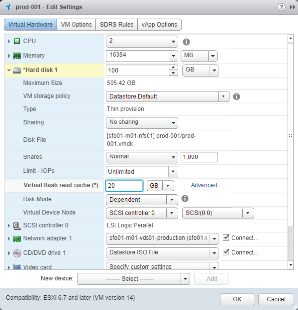 Edit Settings dialog box selected Virtual Hardware tab. Hard disk 1 is set to 100 GB and Virtual flash reach cache(*) is set to 20 GB. OK and Cancel buttons are located at the bottom right.