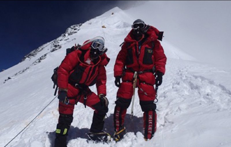 Photo of John Beede with his Sherpa, Nuru.
