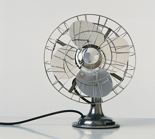 Photograph of a table fan.