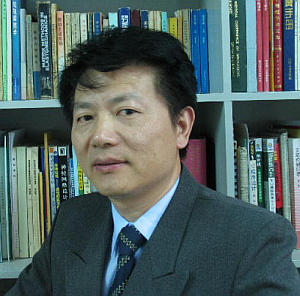 Photo of Professor Dr. Rui Xiaoting.