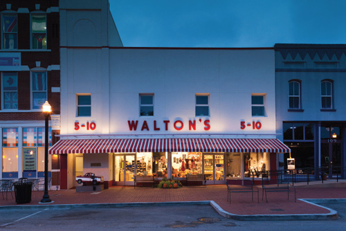 A photo of the exterior of Walton's 5-10 store.