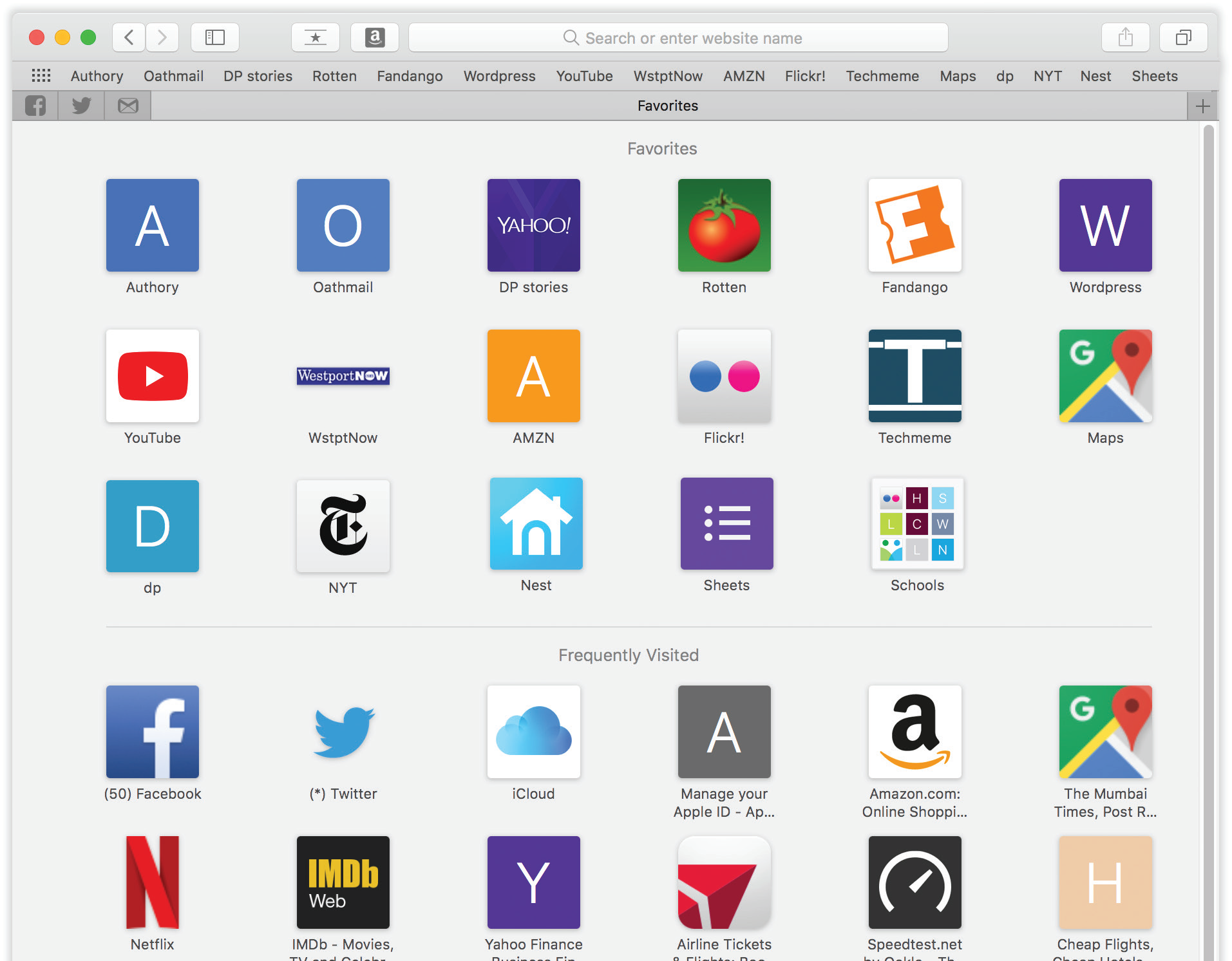 Here’s Favorites View. It’s a good starting point—a page of icons for your favorite bookmarks.