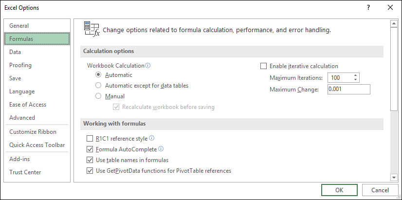 The figure shows the Excel Options dialog box with the Formulas tab displaying the Maximum Iterations and Maximum Change options.